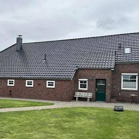 Semesterbostad Roepkes Comfortable